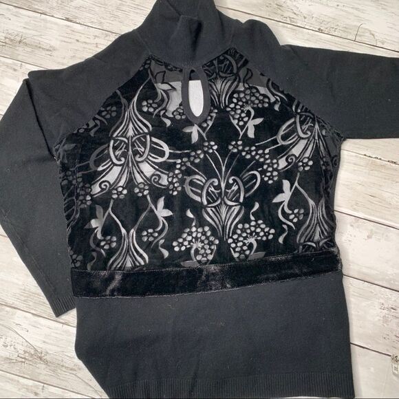 Escio black blouse, sheer with detail in front M - Picture 1 of 8